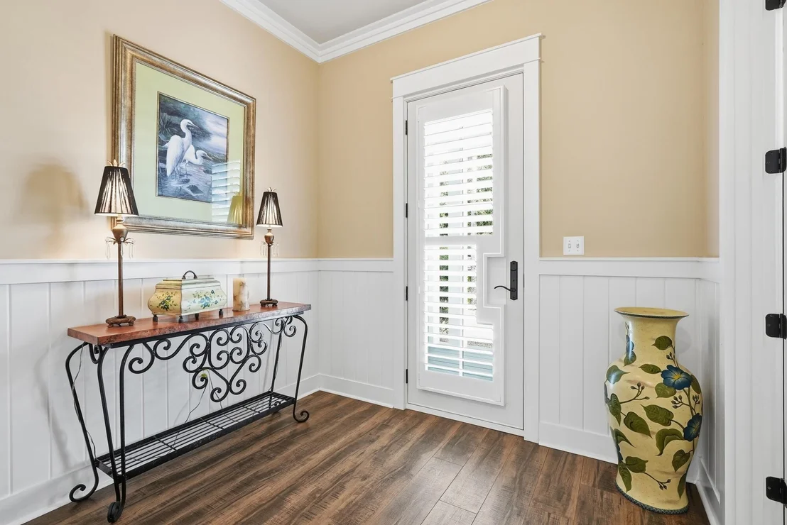 Photo of 295 Medley Street
