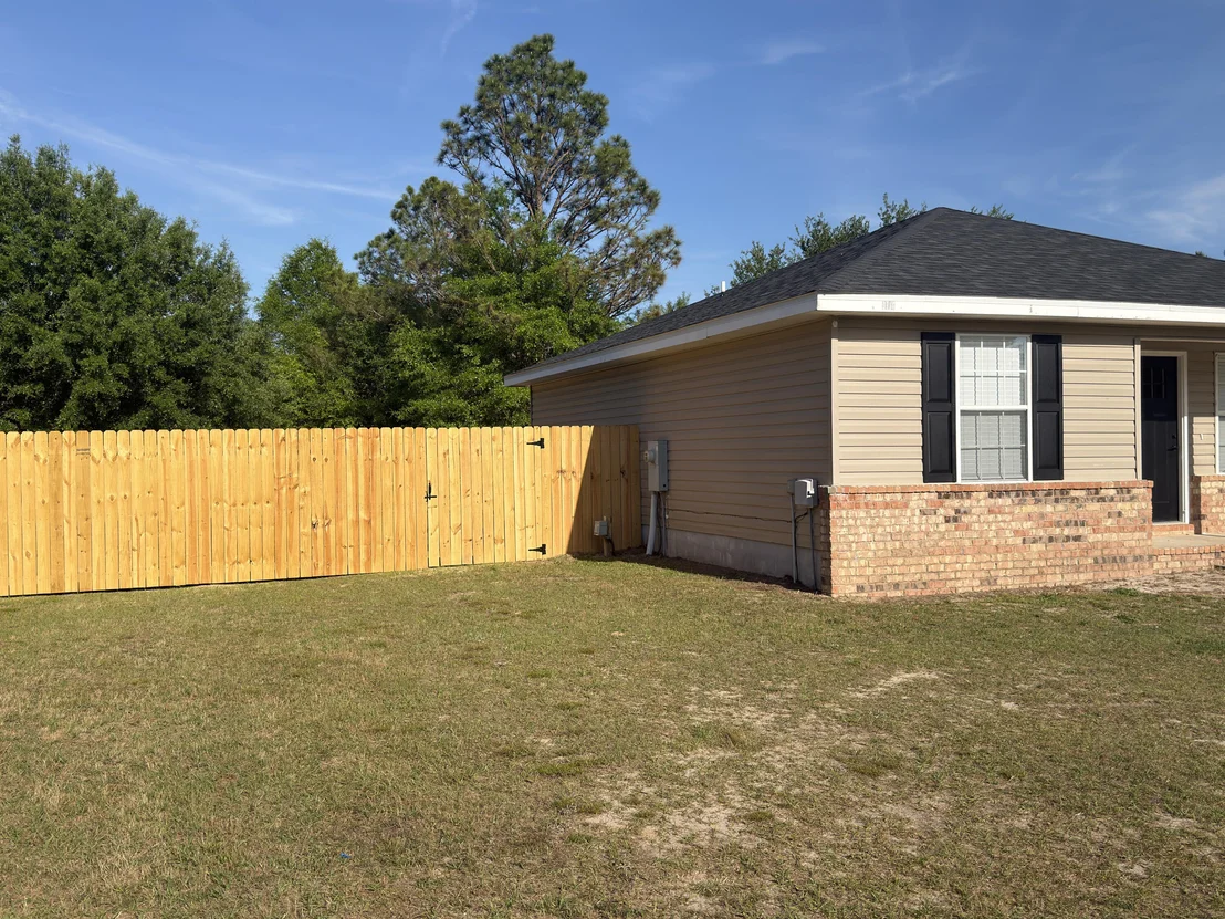 Photo of 6121 Robin Road