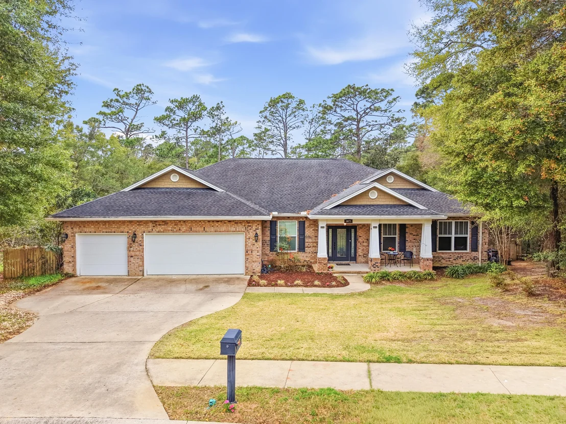 Photo of 4078 Bond Circle