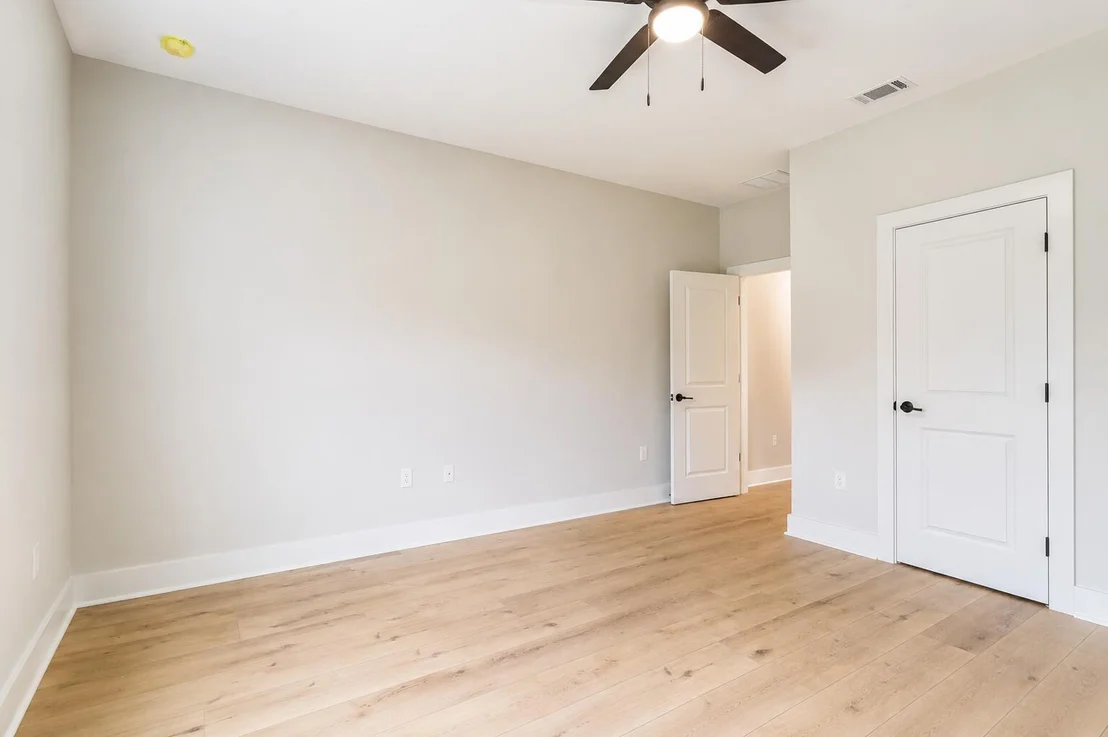 Photo of 2462 Hammock Lane