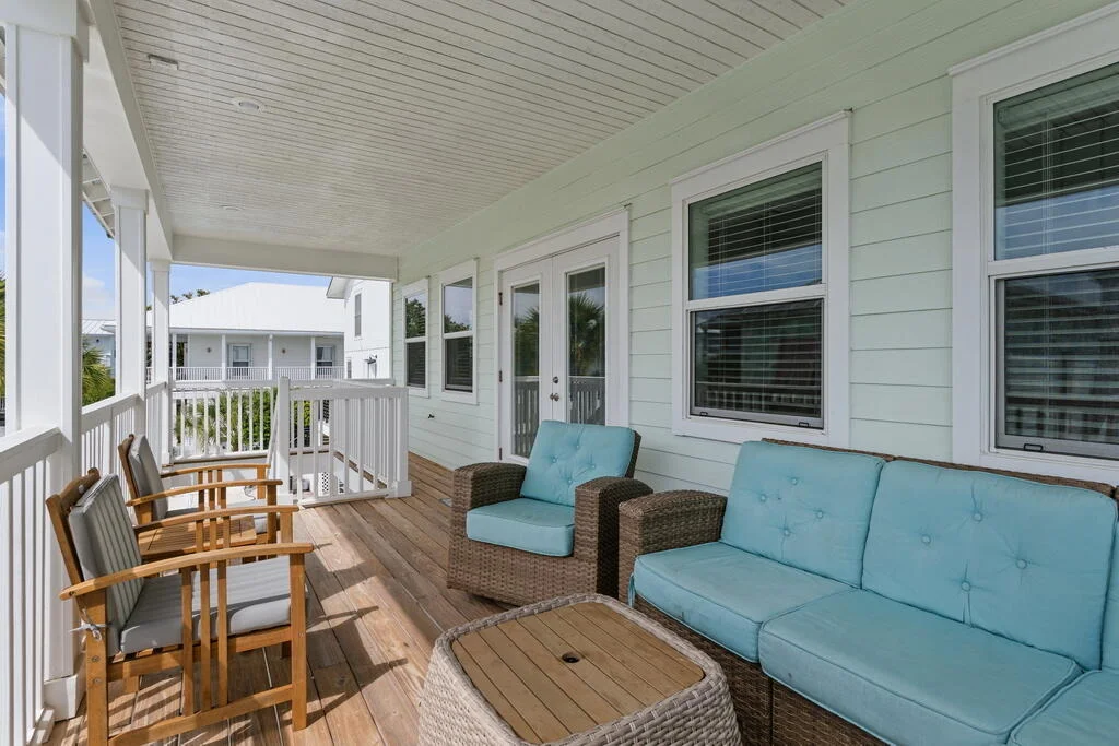 Photo of 64 DOLPHIN Street