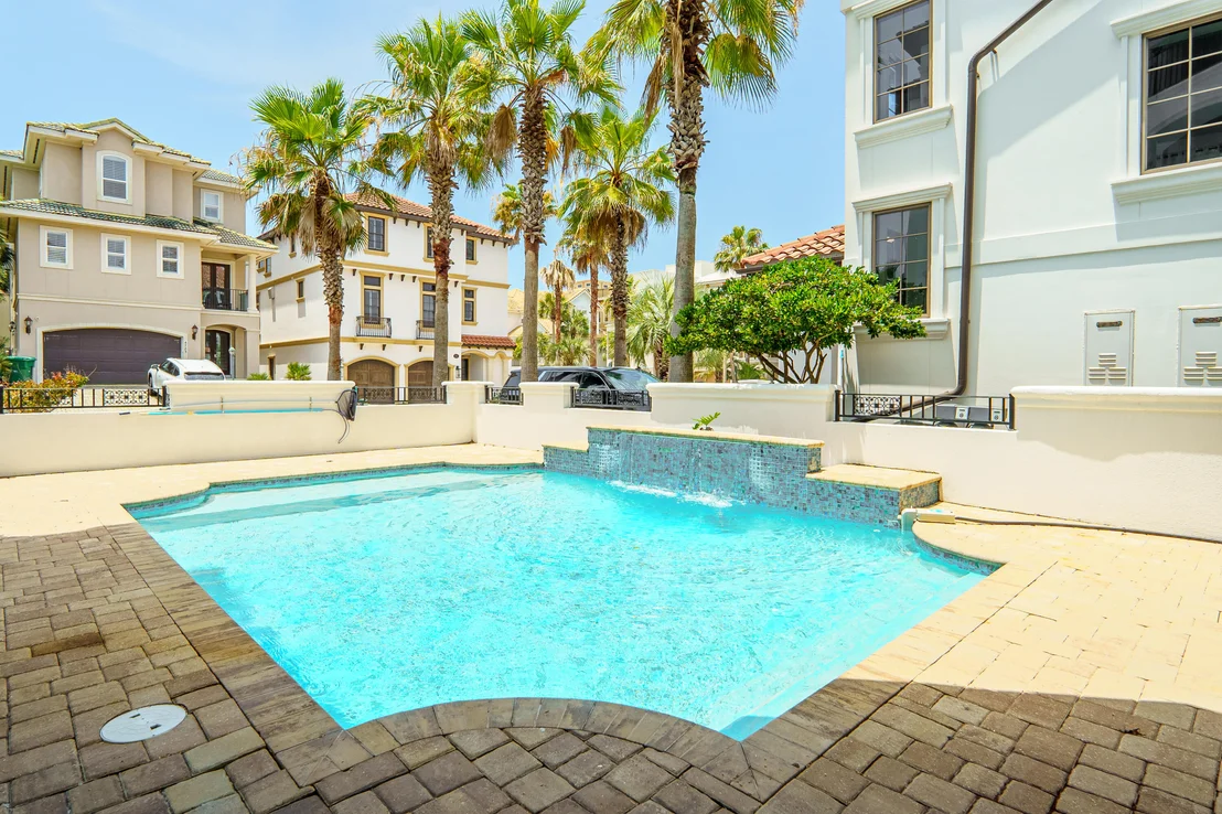 Photo of 4782 Ocean Boulevard