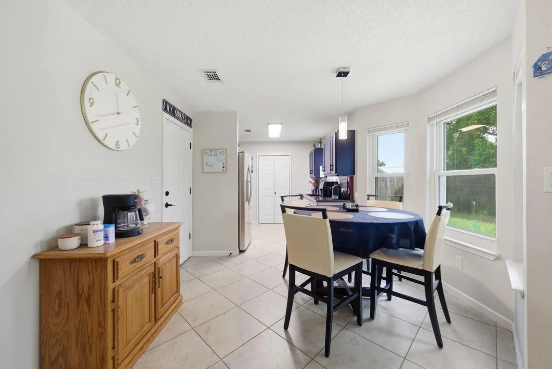 Photo of 2144 Estate Circle