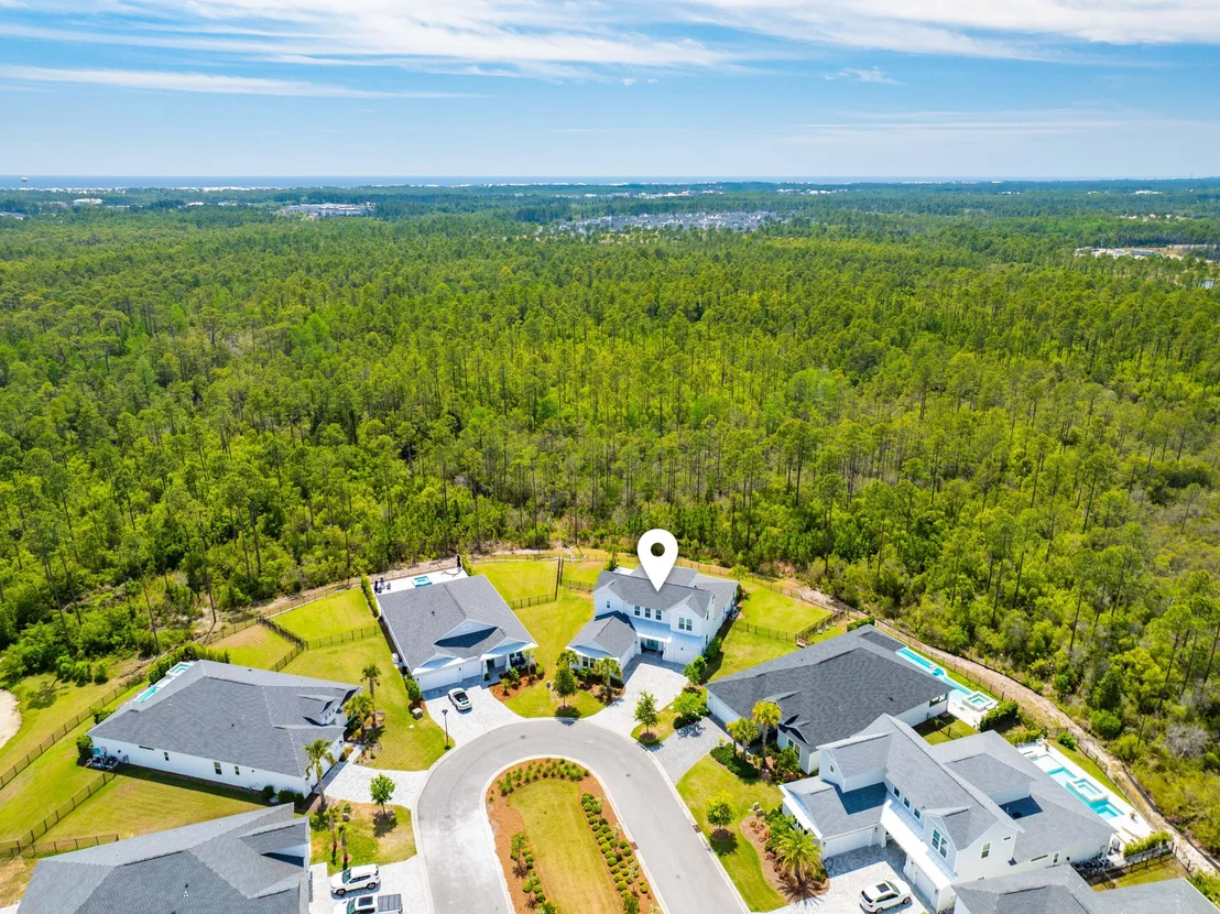 Photo of 446 W Lafayette Road