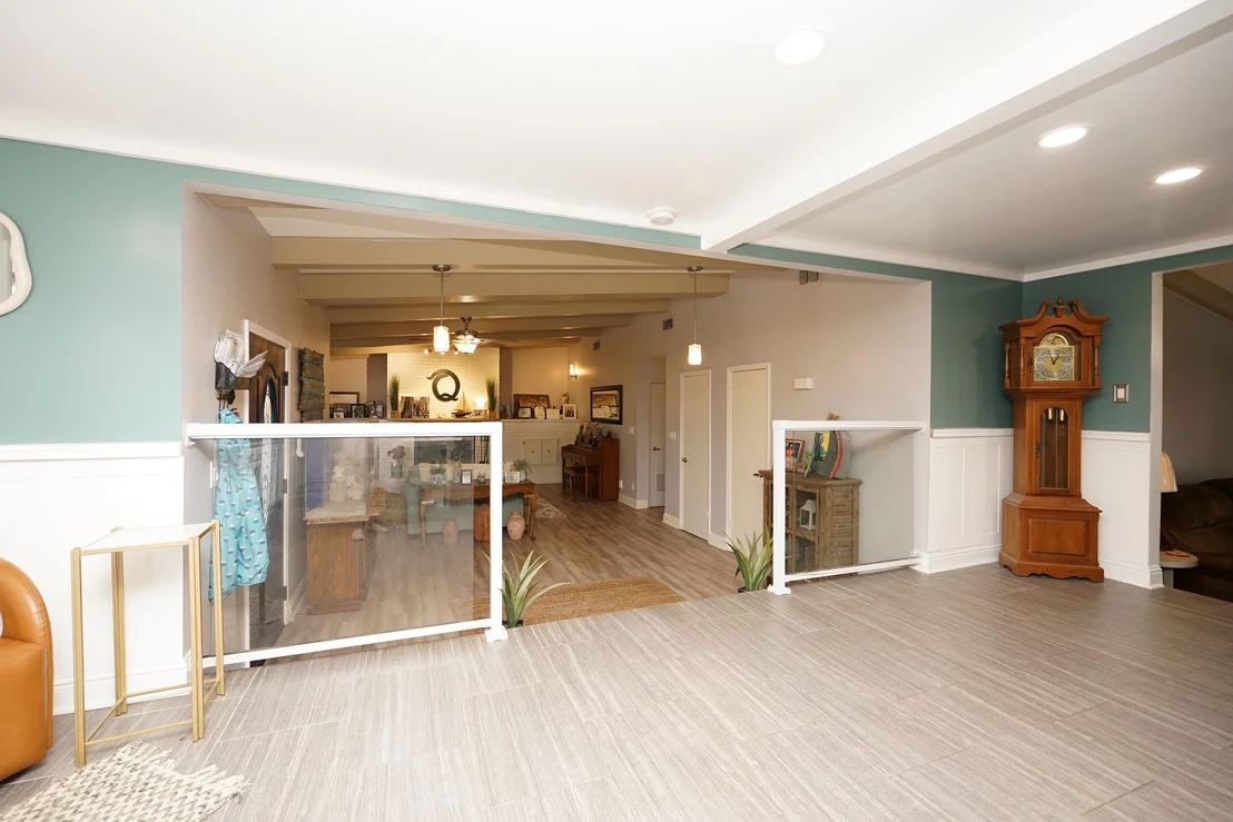 Photo of 10 NW Wright Parkway