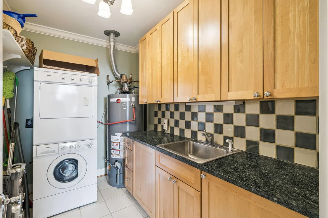 Photo of 152 White Cliffs Boulevard
