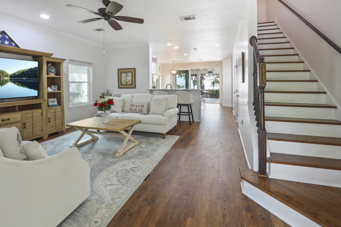 Photo of 159 Beacon Point Drive
