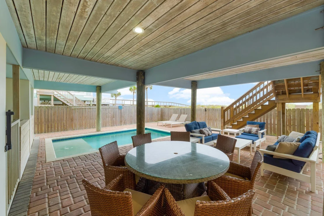 Photo of 9716 Beach Boulevard