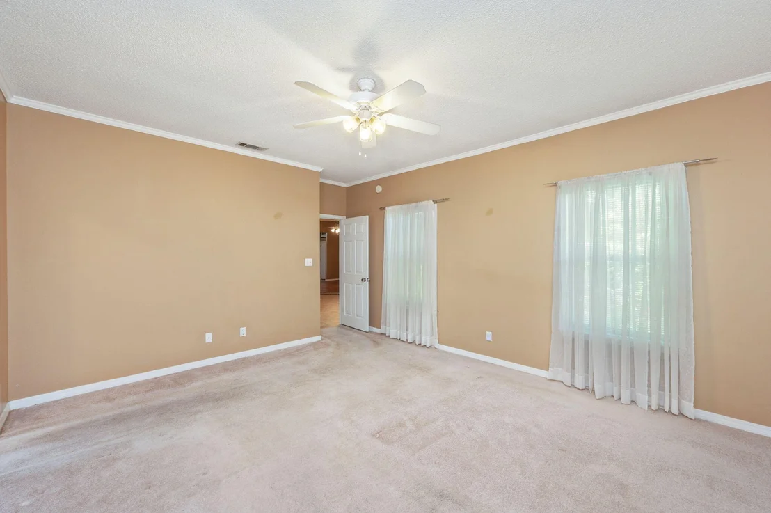 Photo of 5810 Hilary Street