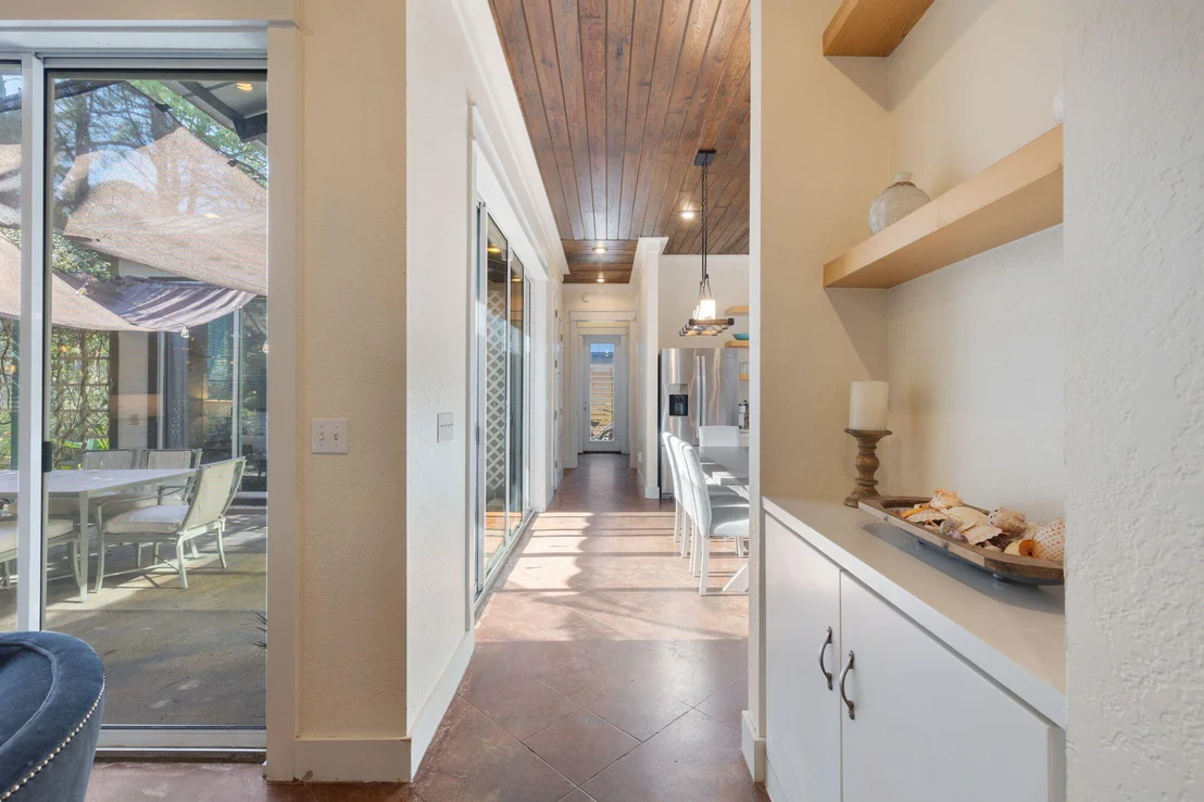Photo of 714 Allen Loop Drive