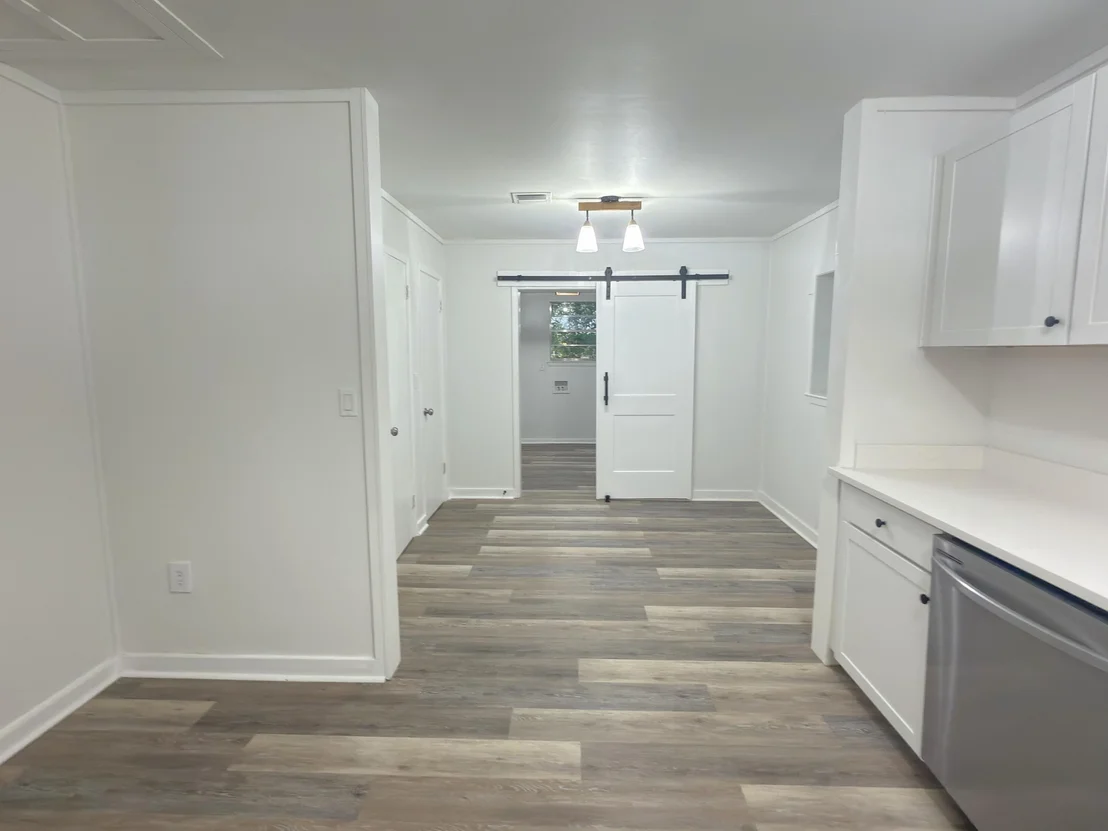 Photo of 215 E 3rd Avenue