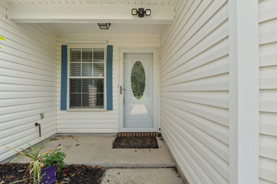 Photo of 8111 Fourth Street