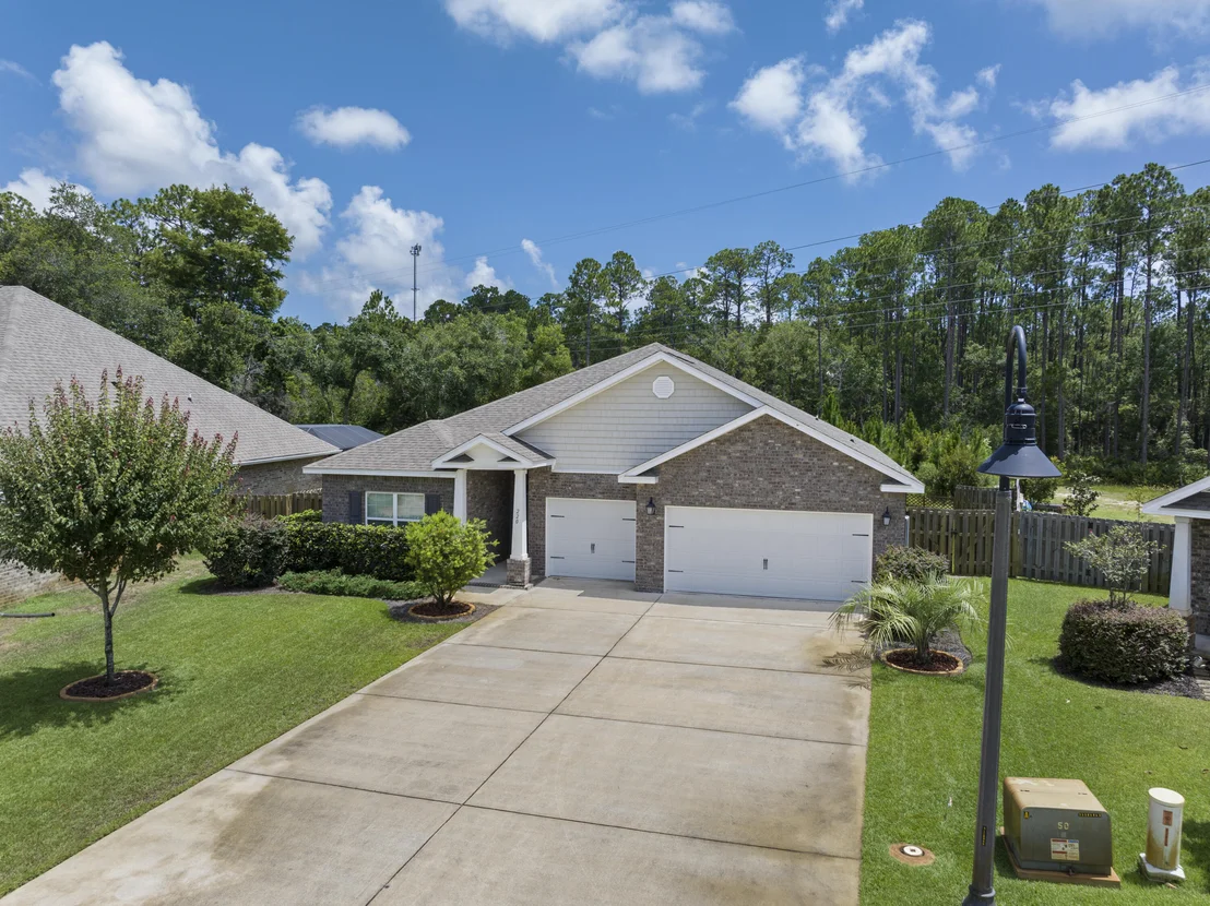 Photo of 220 Conner Circle