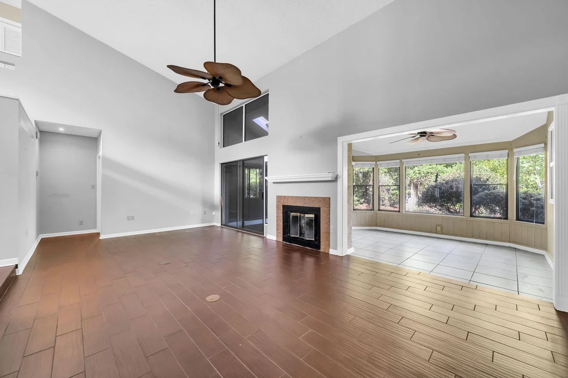 Photo of 129 Gleneagles Drive