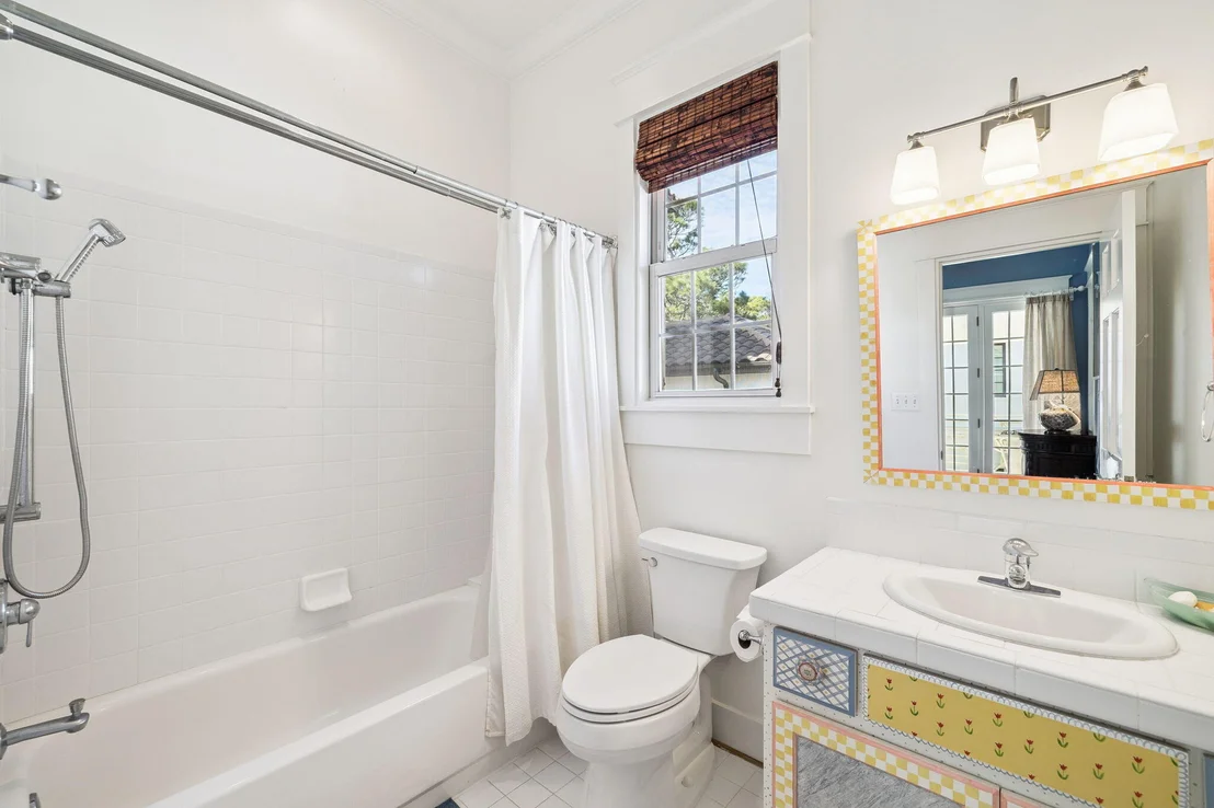 Photo of 152 White Cliffs Boulevard