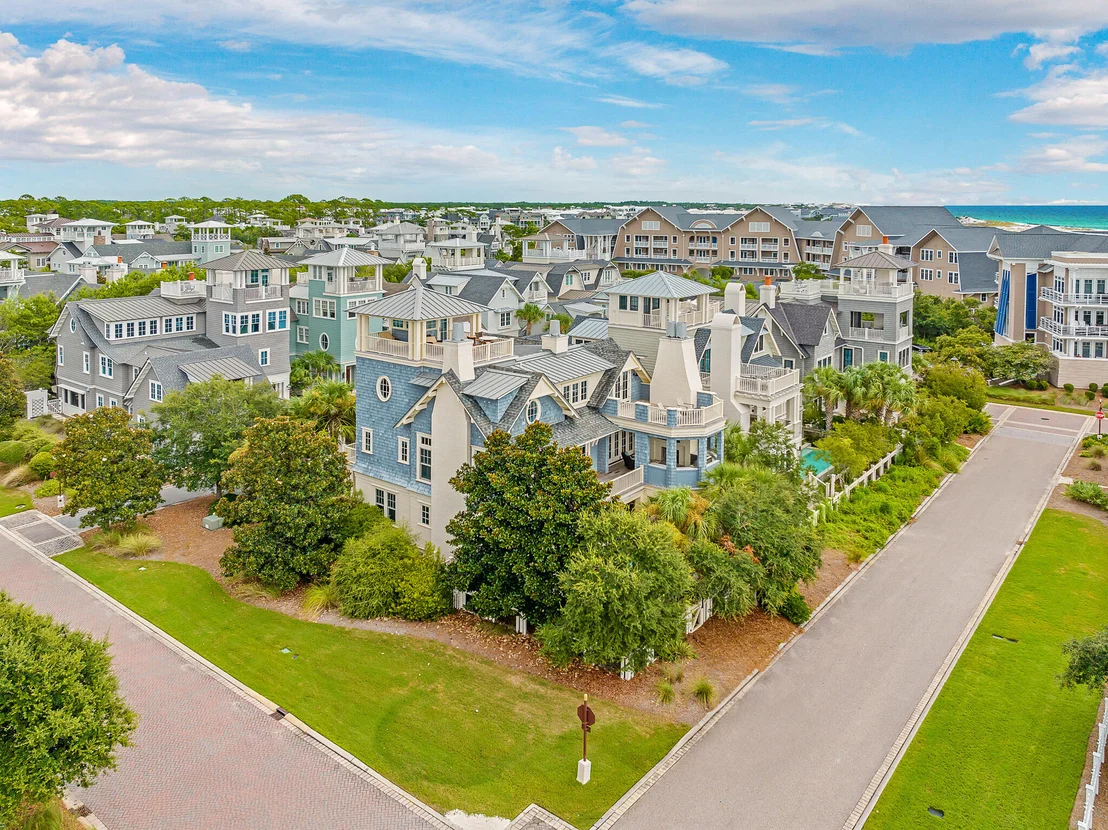 Photo of 409 Coopersmith Lane