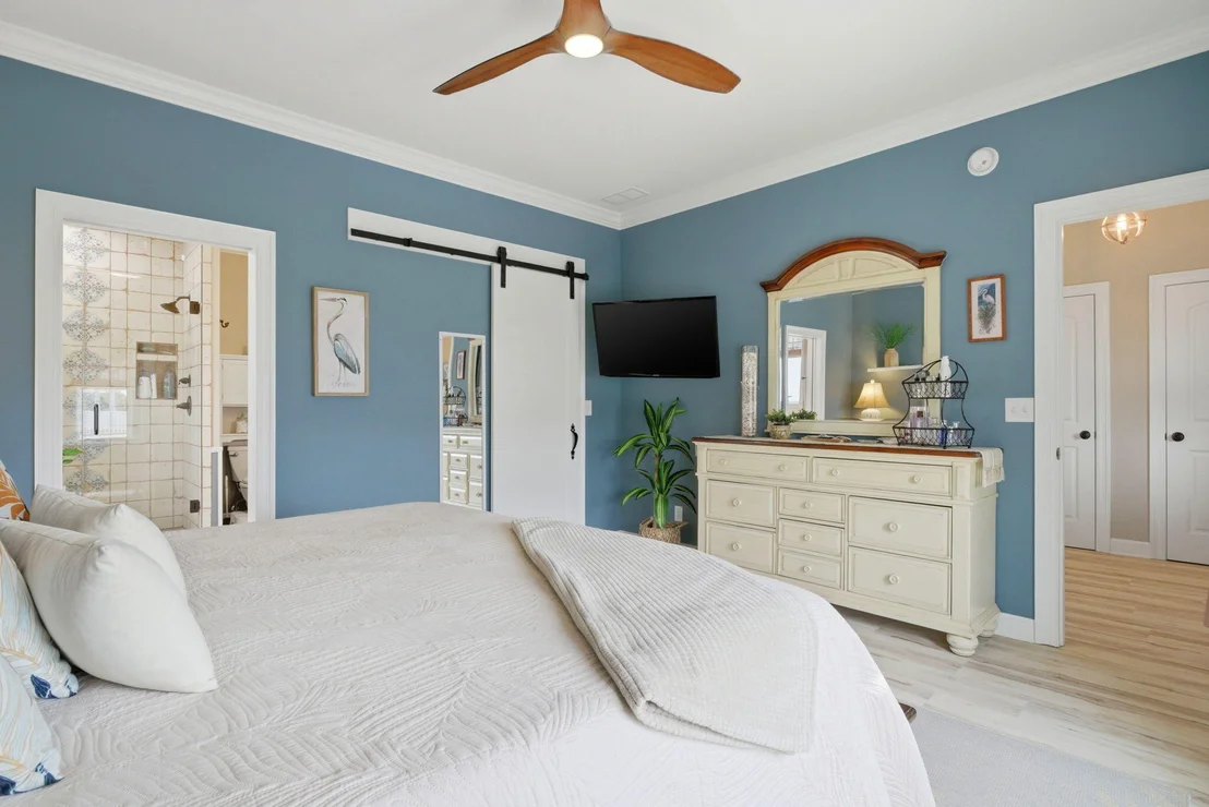 Photo of 1468 Bermuda Drive