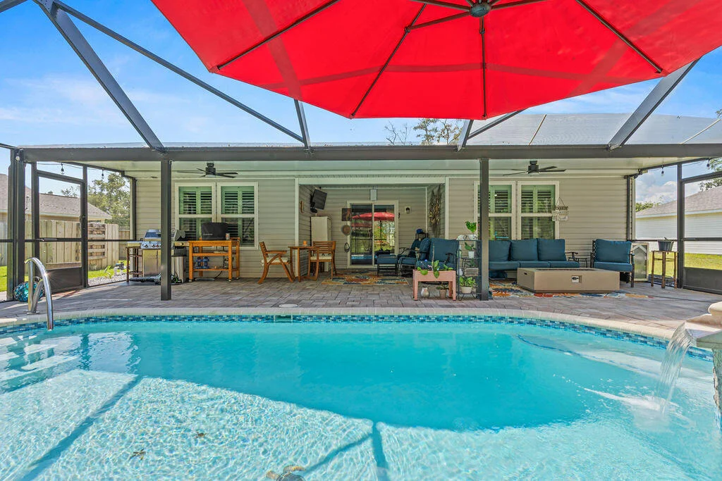Photo of 672 Squirrel Road