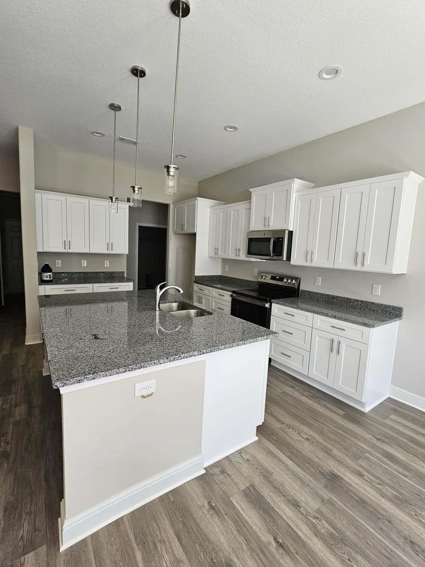Photo of Unit LOT1D at 2502 Chinook Drive