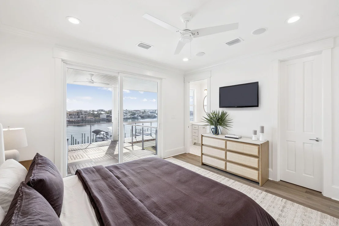 Photo of 714 Harbor Boulevard