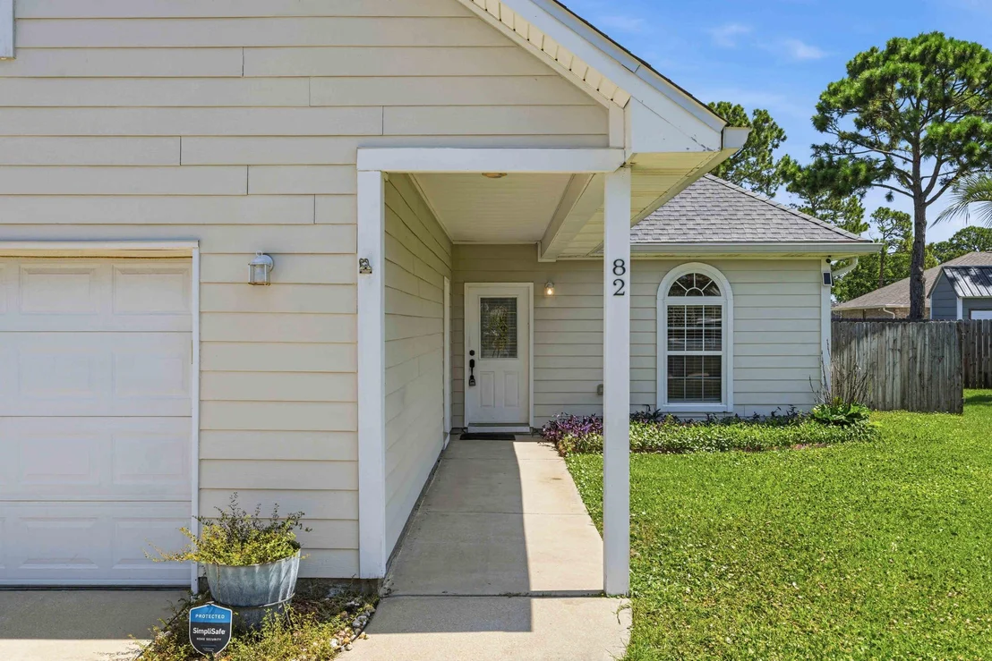 Photo of 82 Hidden Harbor Lane