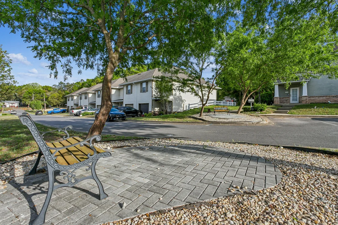 Photo of 813 Arbor Lake Drive