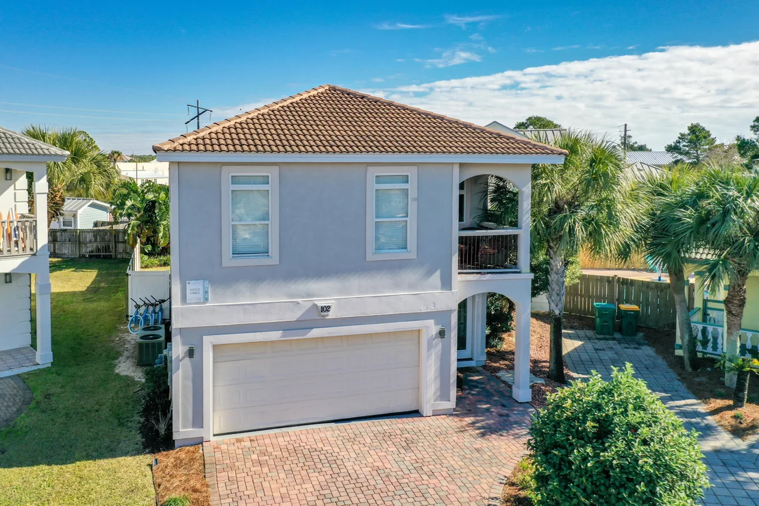 Photo of 102 Terra Cotta Way