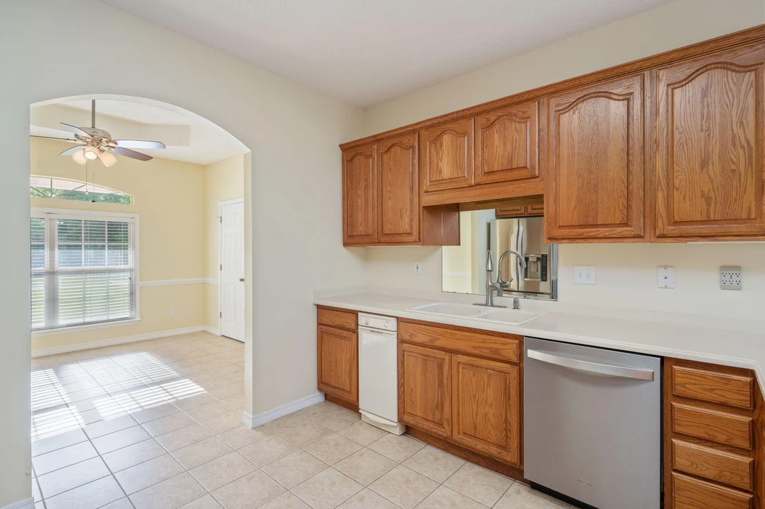 Photo of 5552 Frontier Drive