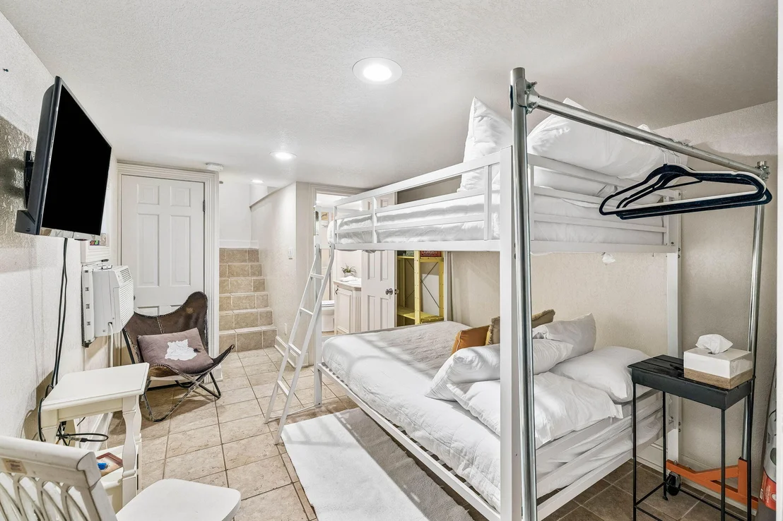 Photo of 119 Norwood Drive