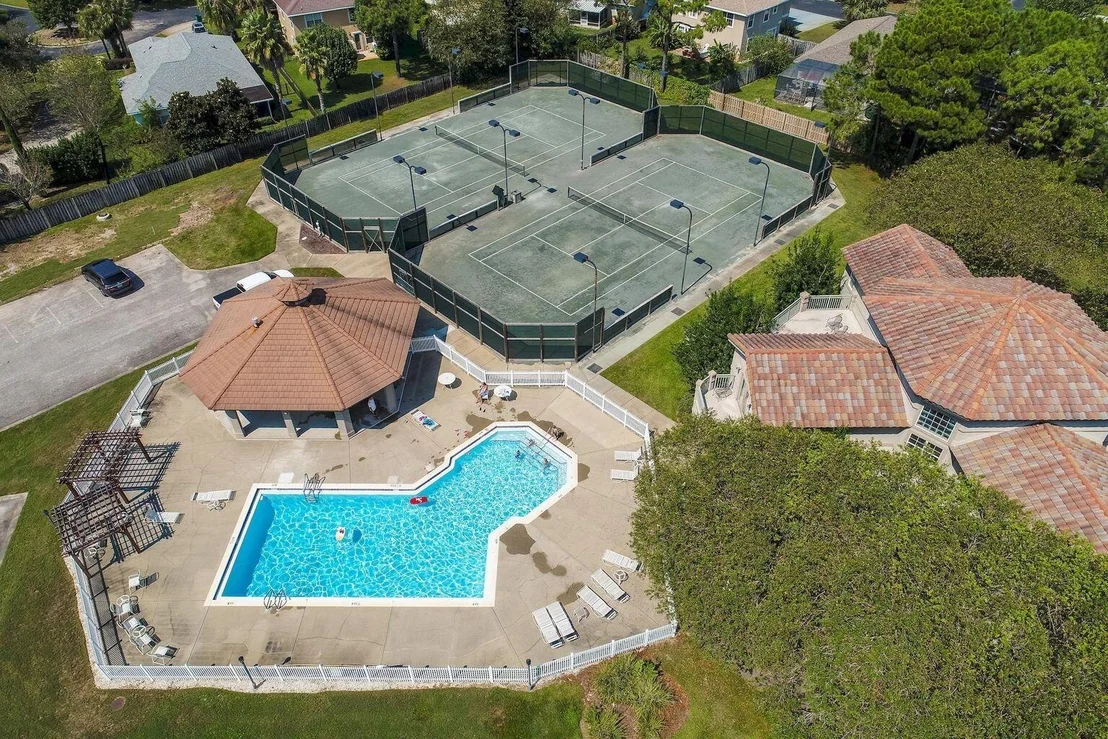Photo of 679 Emerald Bay Drive