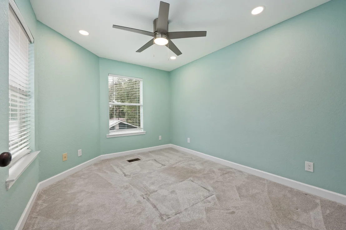 Photo of 255 Edge Avenue