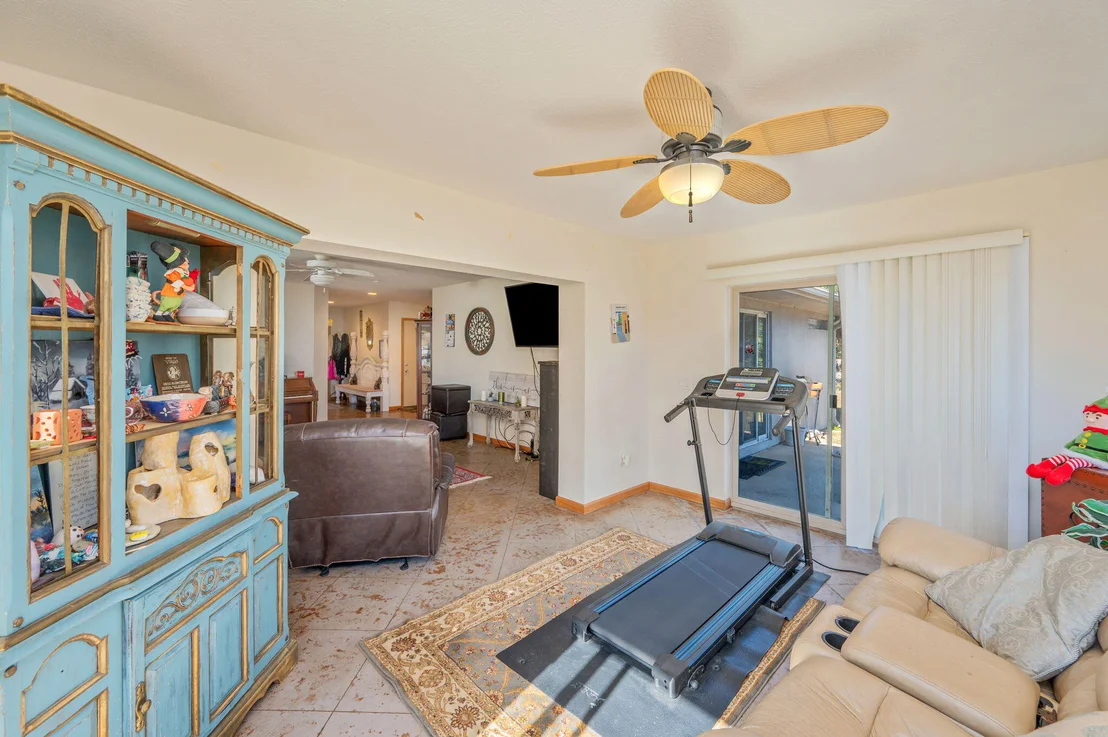 Photo of 2524 Lincoln Road