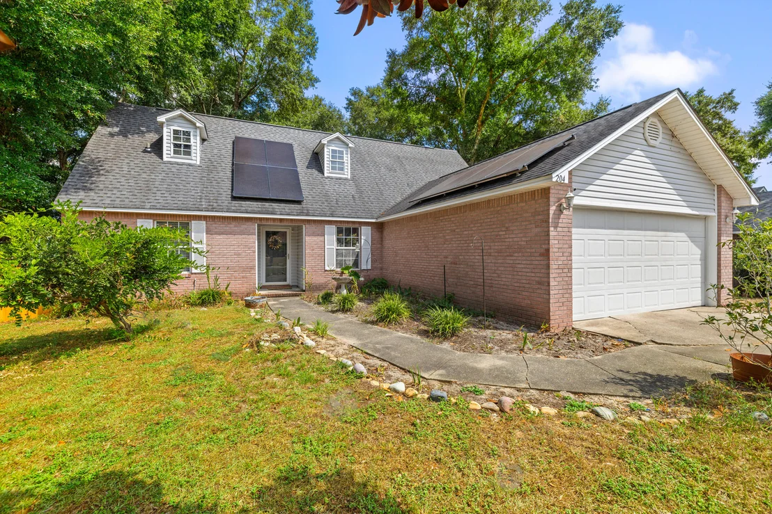 Photo of 204 Warrior Street