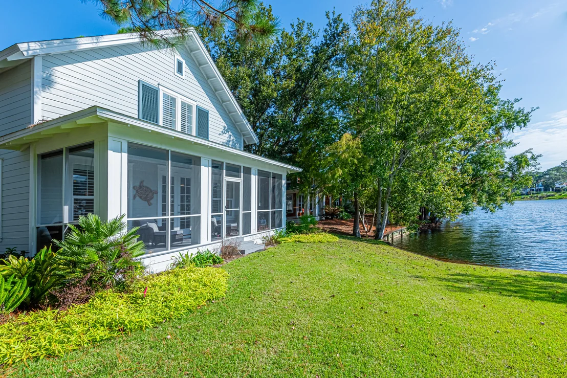 Photo of 1283 Laurel Way