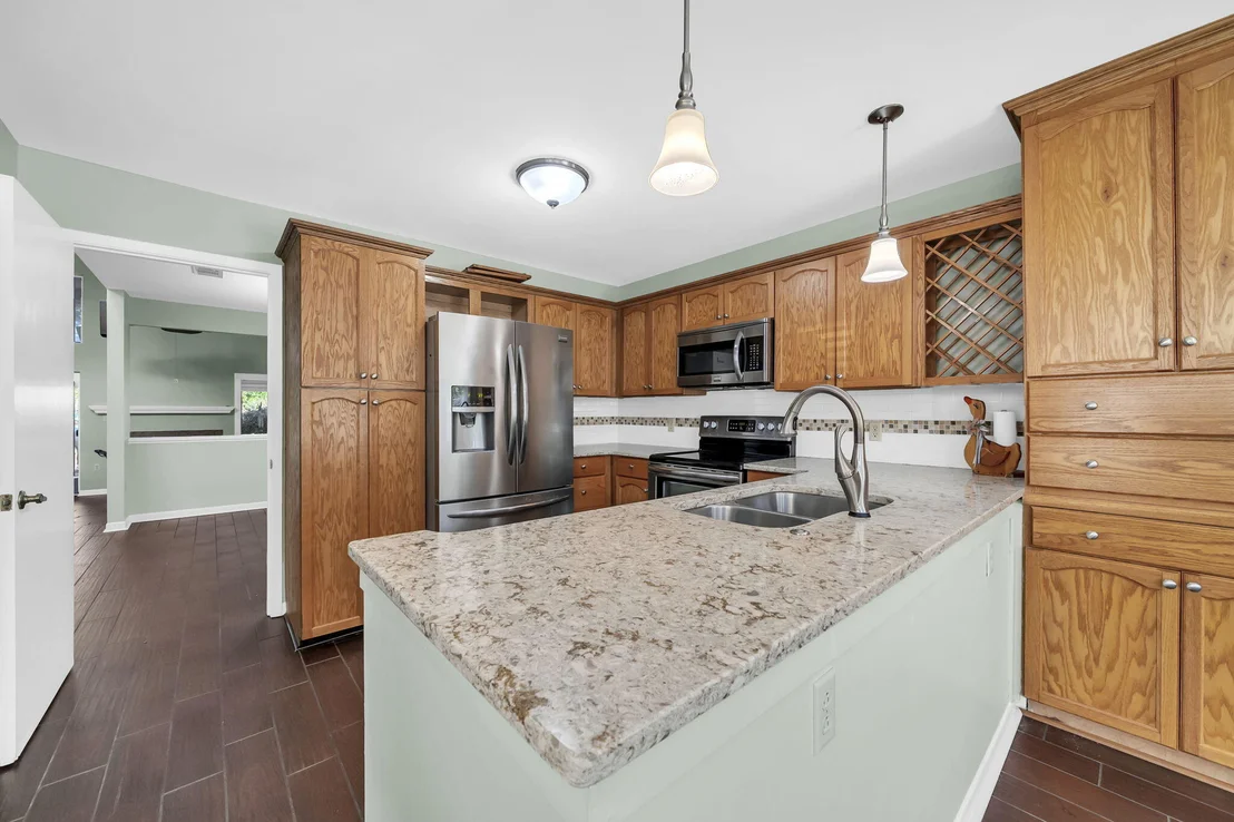 Photo of 129 Gleneagles Drive