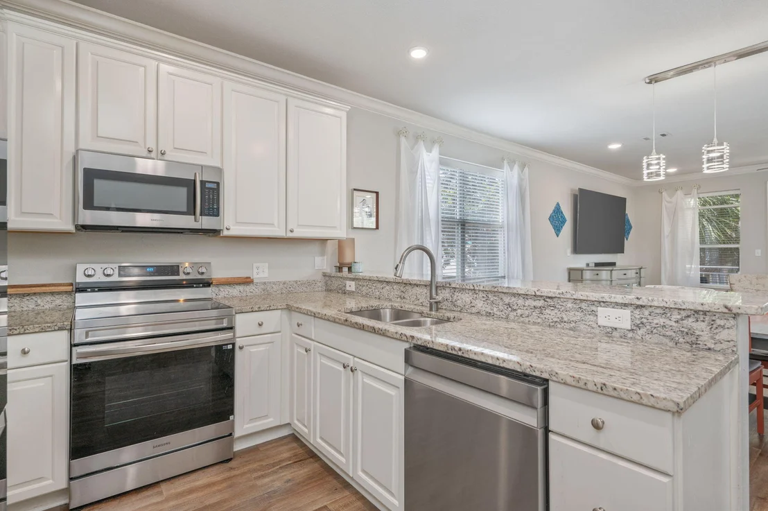 Photo of 110 Terra Cotta Way