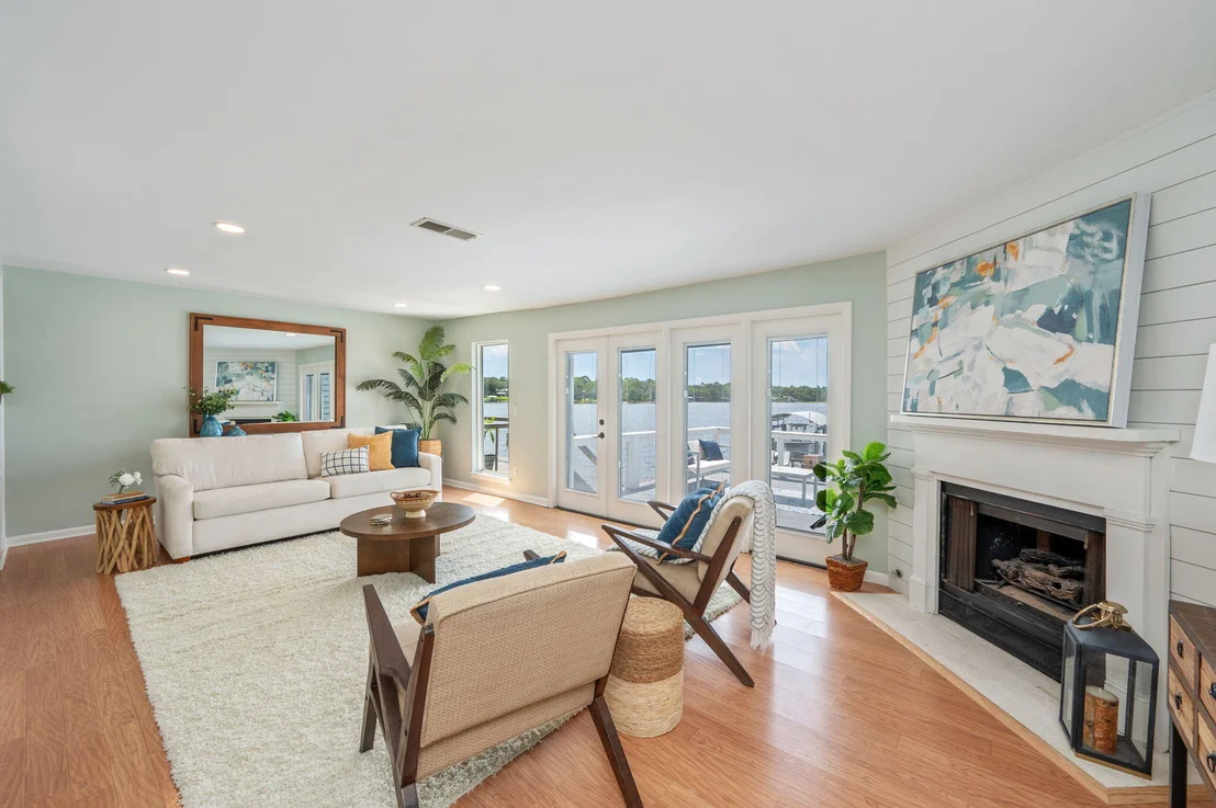 Photo of 3 Bayshore Point