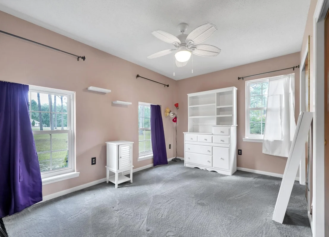 Photo of 14034 N 331 Business