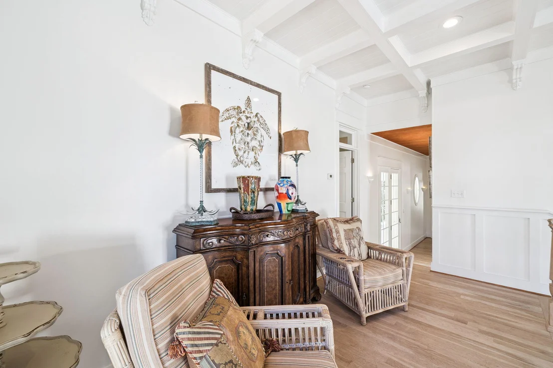 Photo of 152 White Cliffs Boulevard