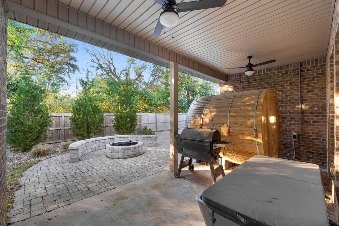 Photo of 4605 Queen Palm Court