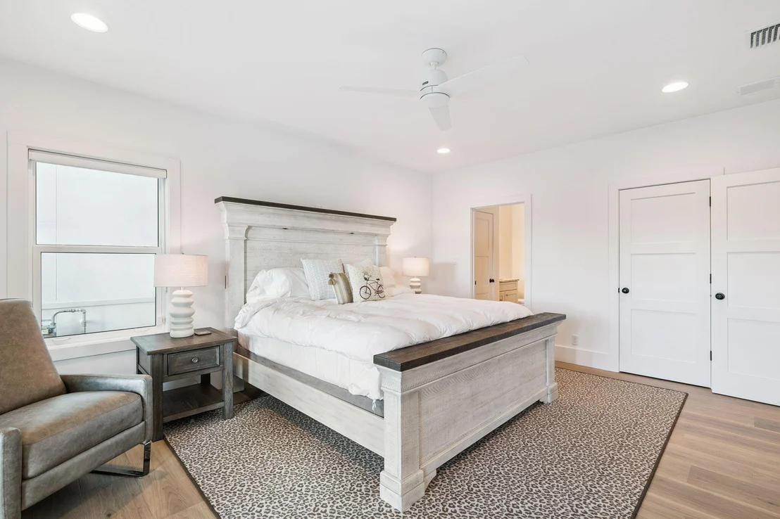 Photo of 754 Harbor Boulevard