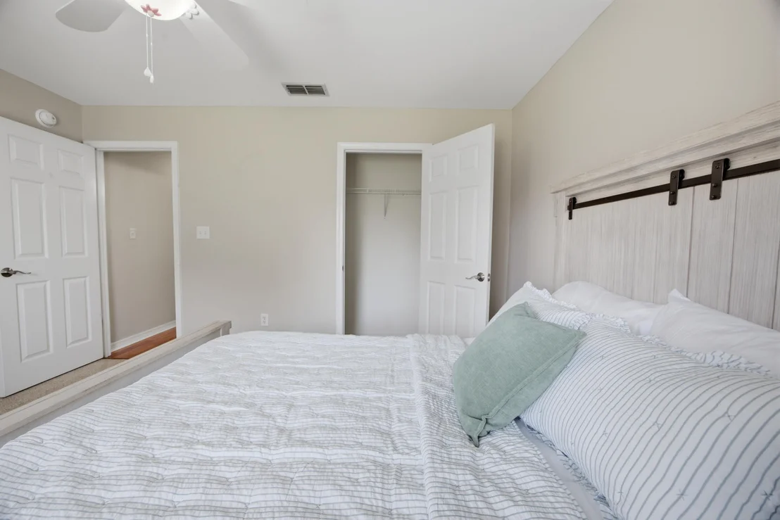 Photo of 2176 Bromly Drive