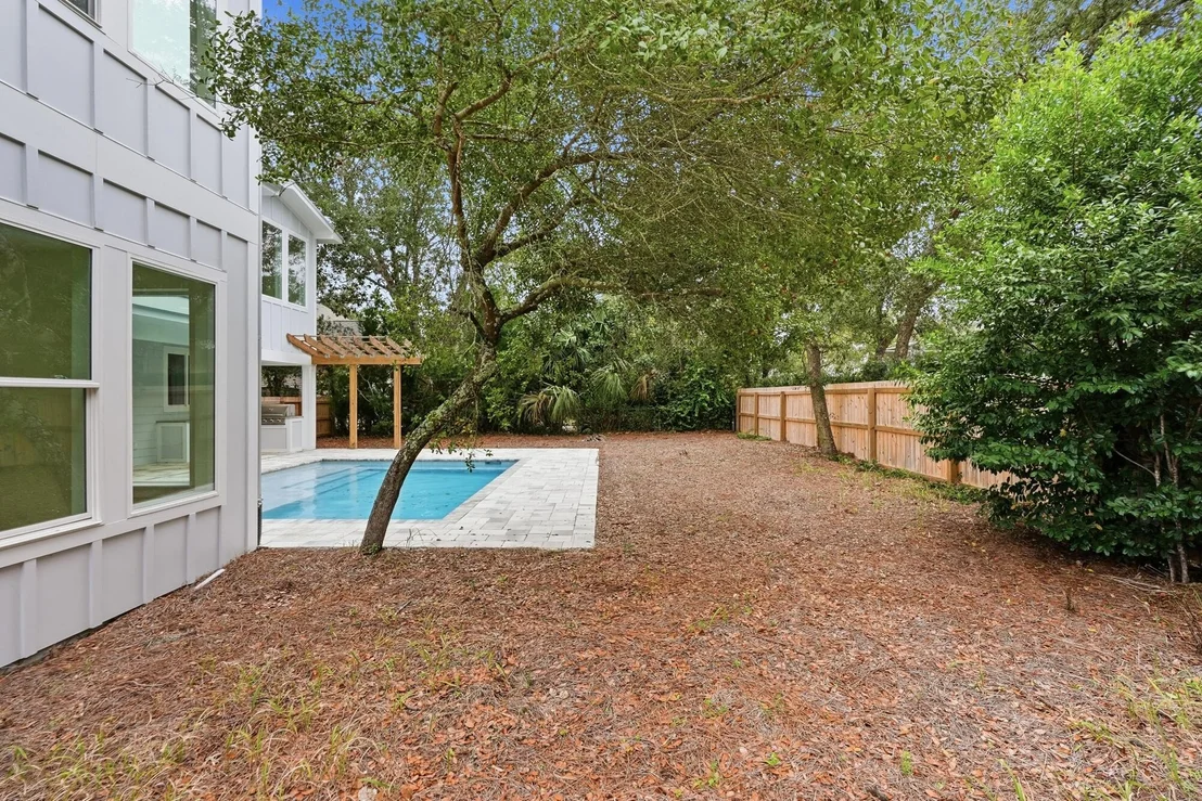 Photo of 465 Seacrest Drive