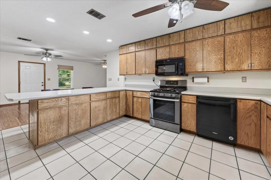 Photo of 4568 Yellow Bluff Road