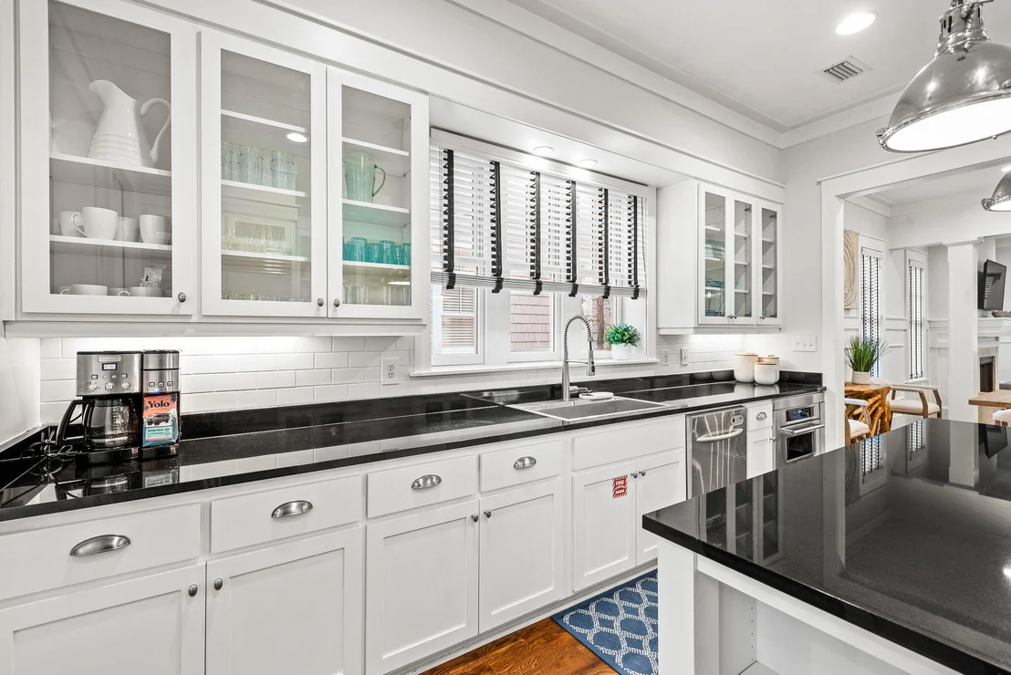 Photo of 30 N Shingle Lane
