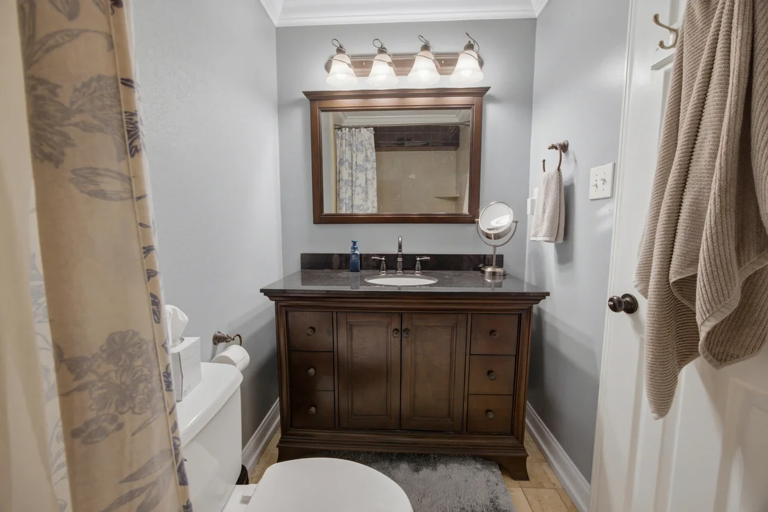Photo of 325 Echo Circle