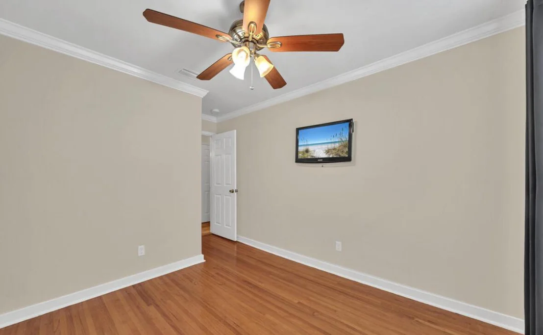 Photo of 536 Benning Drive
