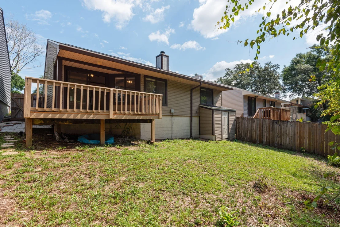 Photo of 115 Cedar Ridge Way