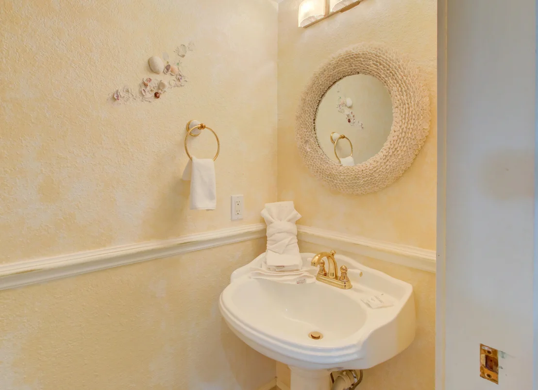 Photo of 4498 Ocean View Drive