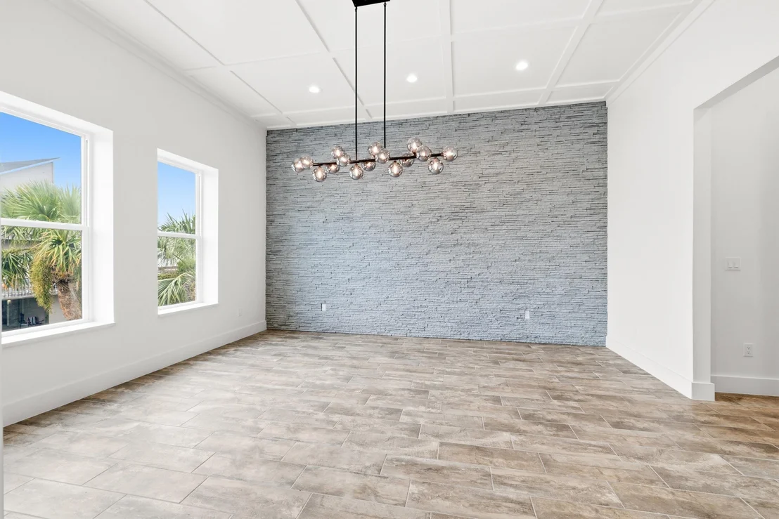 Photo of 326 Summit Drive